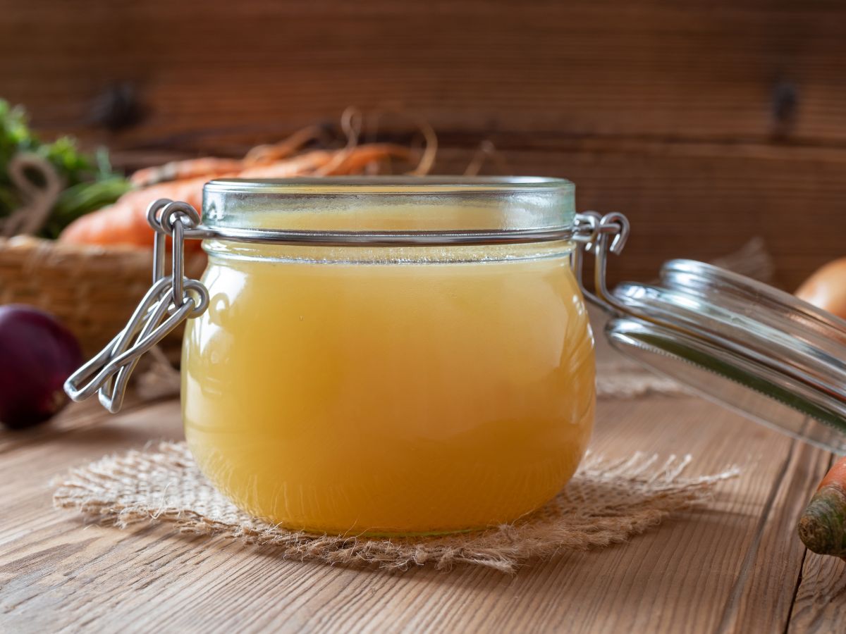 Make Bone Broth Fast! The Ultimate Guide for Busy New Moms