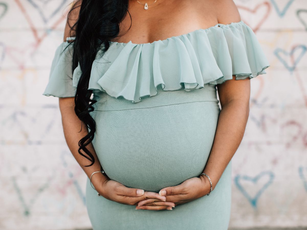 Show Off Your Bump: The Best Maternity Cocktail Dresses