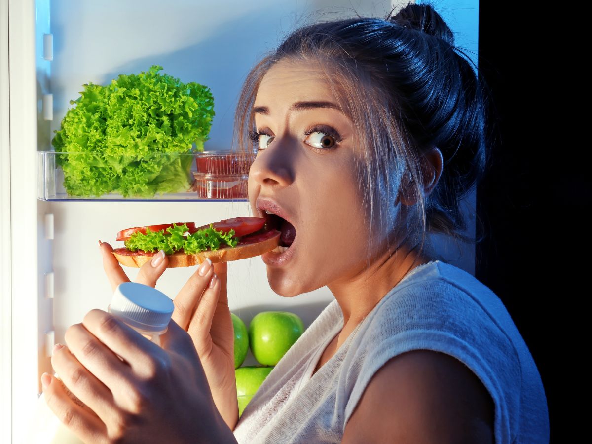 Why Am I So Hungry While Breastfeeding and What Food to Eat EasyJug