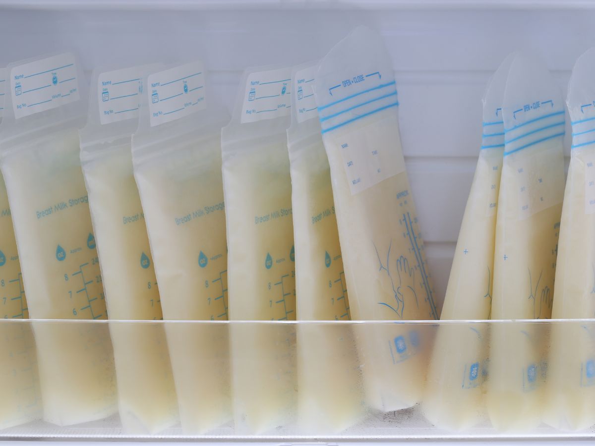 Creating a Breastmilk Stockpile: A Practical Guide for Busy Moms
